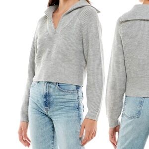 Wayf Light Gray V-Neck Sweater